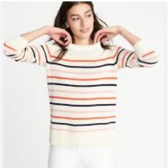 Old Navy Cream Striped Crew-Neck Sweater for Women - Picture 2 of 8